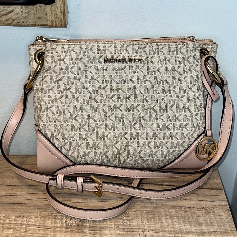 Michael Kors Soft Pink and White Nicole Crossbody Purse